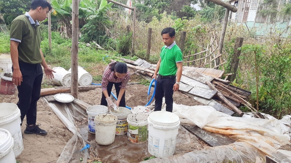 Mô Hình Nuôi Trùn Quế_5